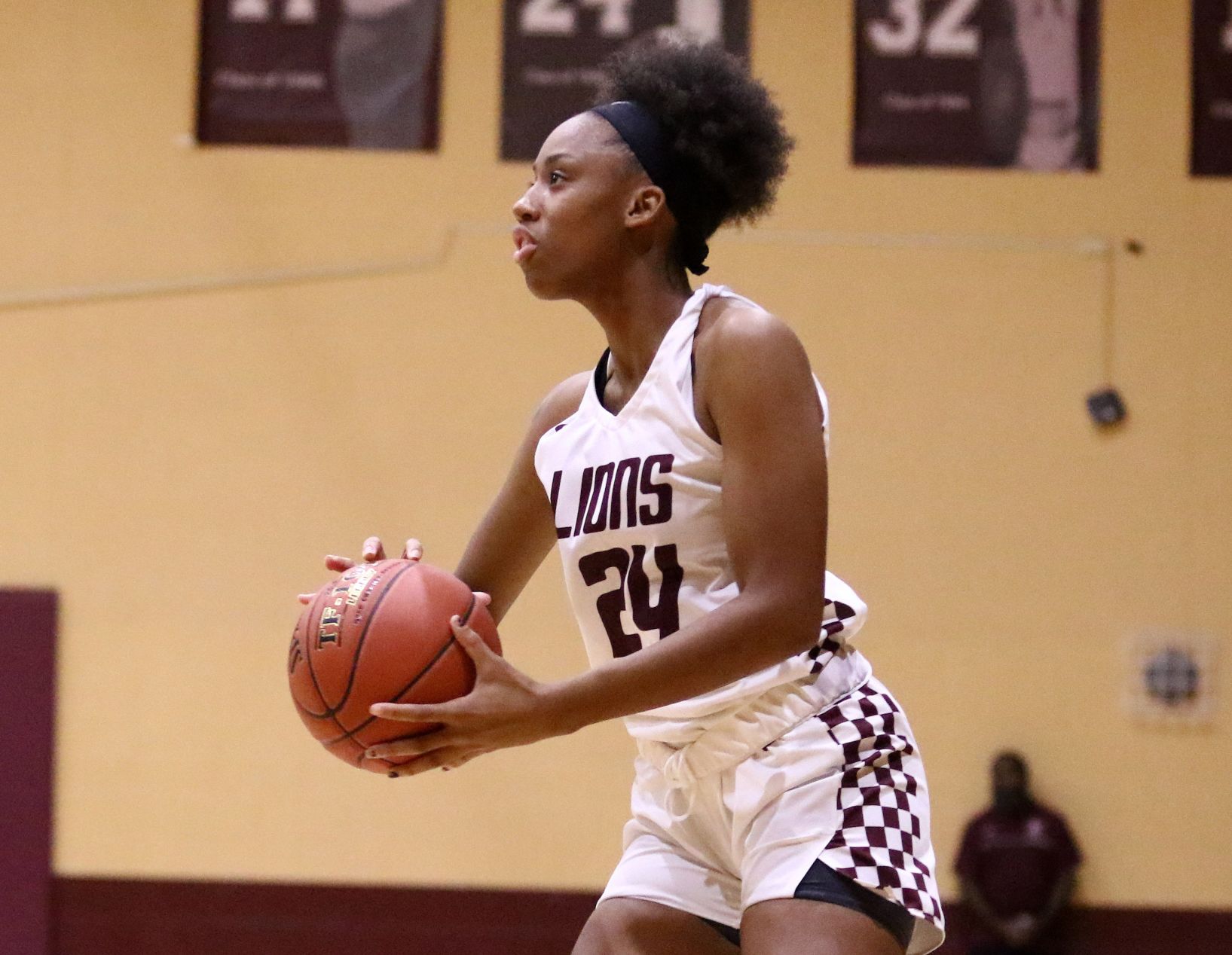 Cardinal Ritter vs. Whitfield girls basketball
